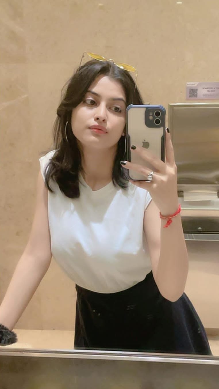 8585914978 Pune Escort Classified in Magarpatta Call & Whats