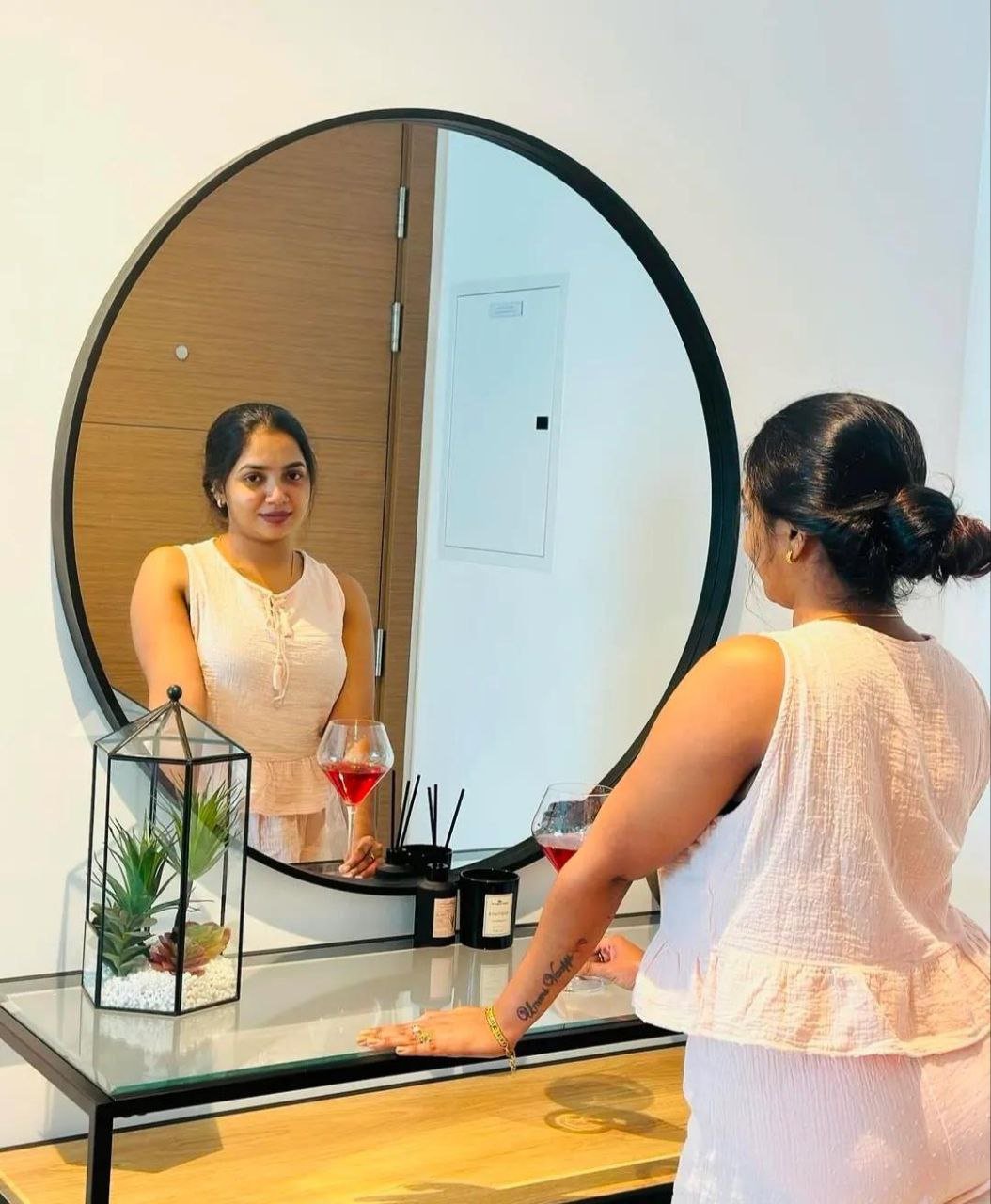 Delhi Local Profile Ad in Karol Bagh Call & WhatsApp in Delhi photo 5