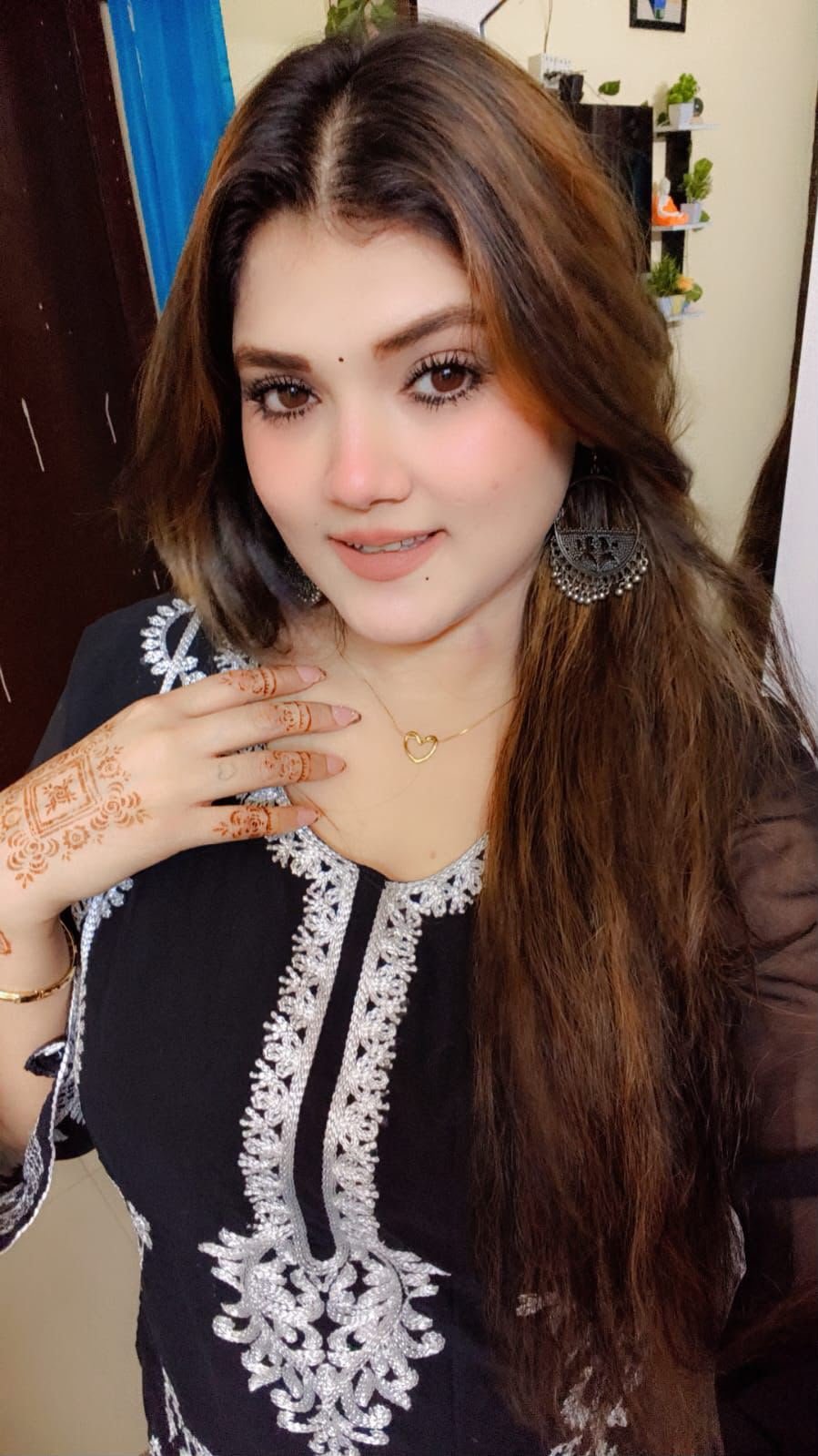 Meet Kritika in Noida 25-Year-Old Genuine Adult Call Girls Profile in Noida photo 11