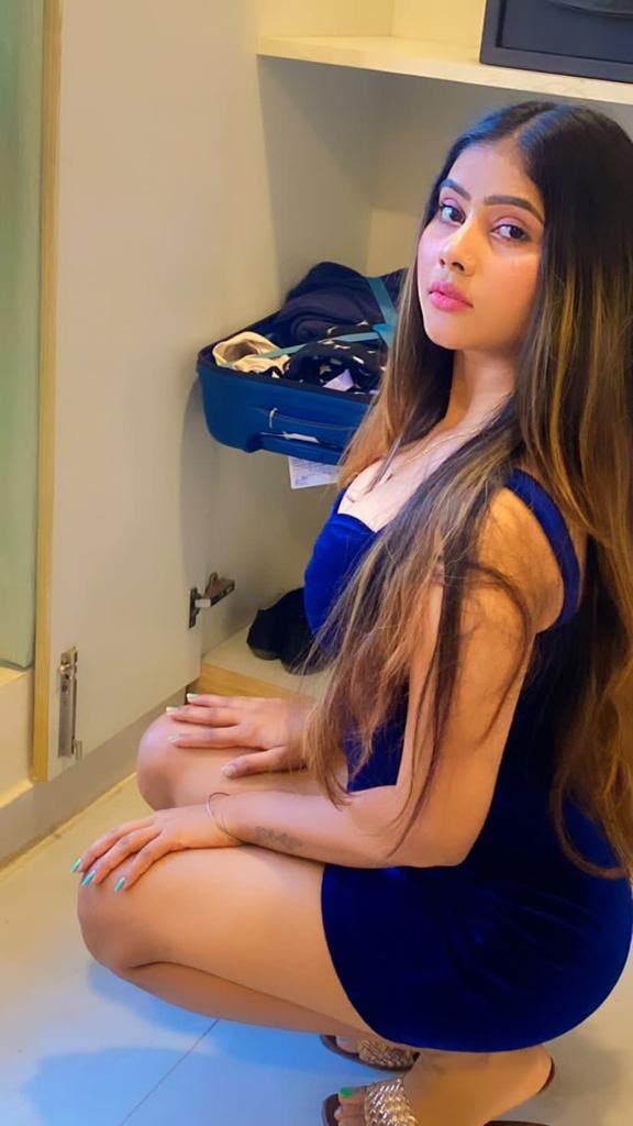 Sudha, 26 | Slim and Friendly Adult Call Gilrs Across Noida